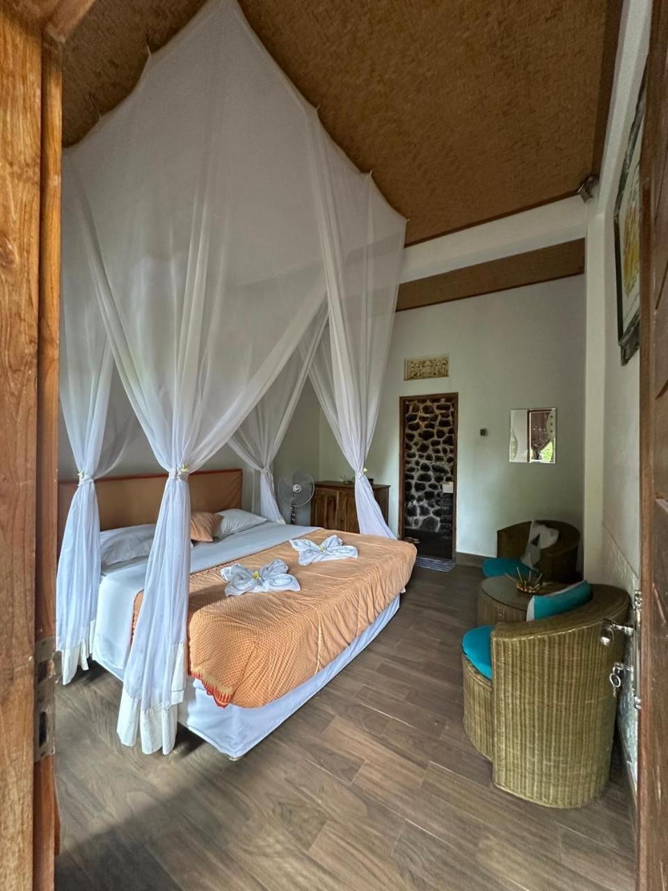 Omunity Bali Hotel Singaraja  Ngoại thất bức ảnh