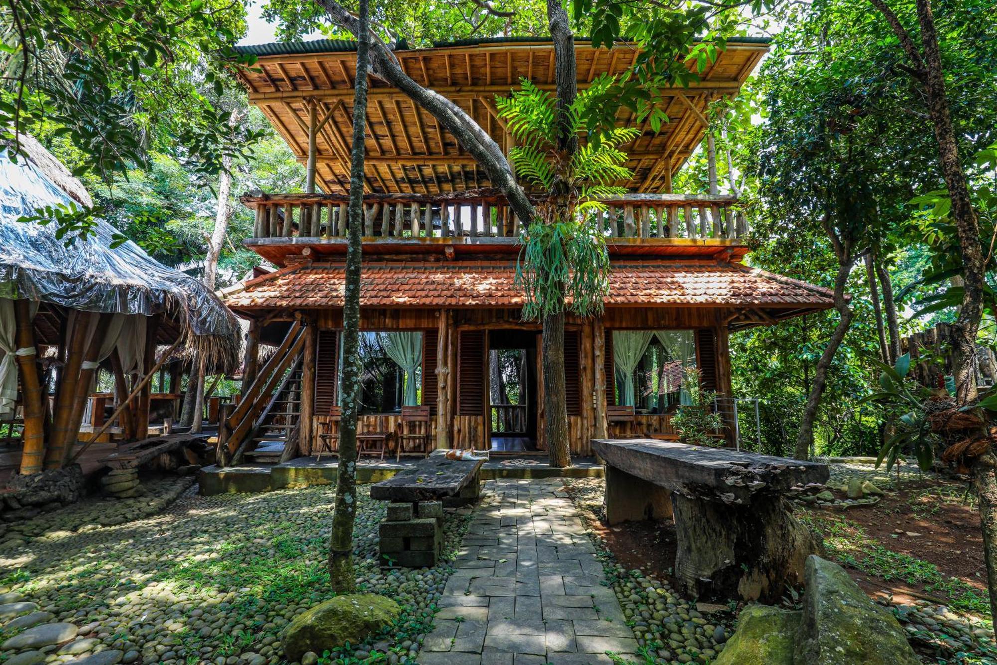 Omunity Bali Hotel Singaraja  Ngoại thất bức ảnh