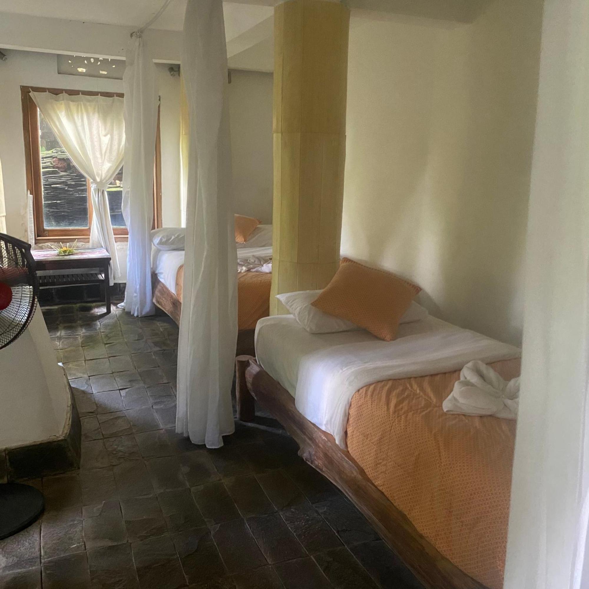 Omunity Bali Hotel Singaraja  Ngoại thất bức ảnh