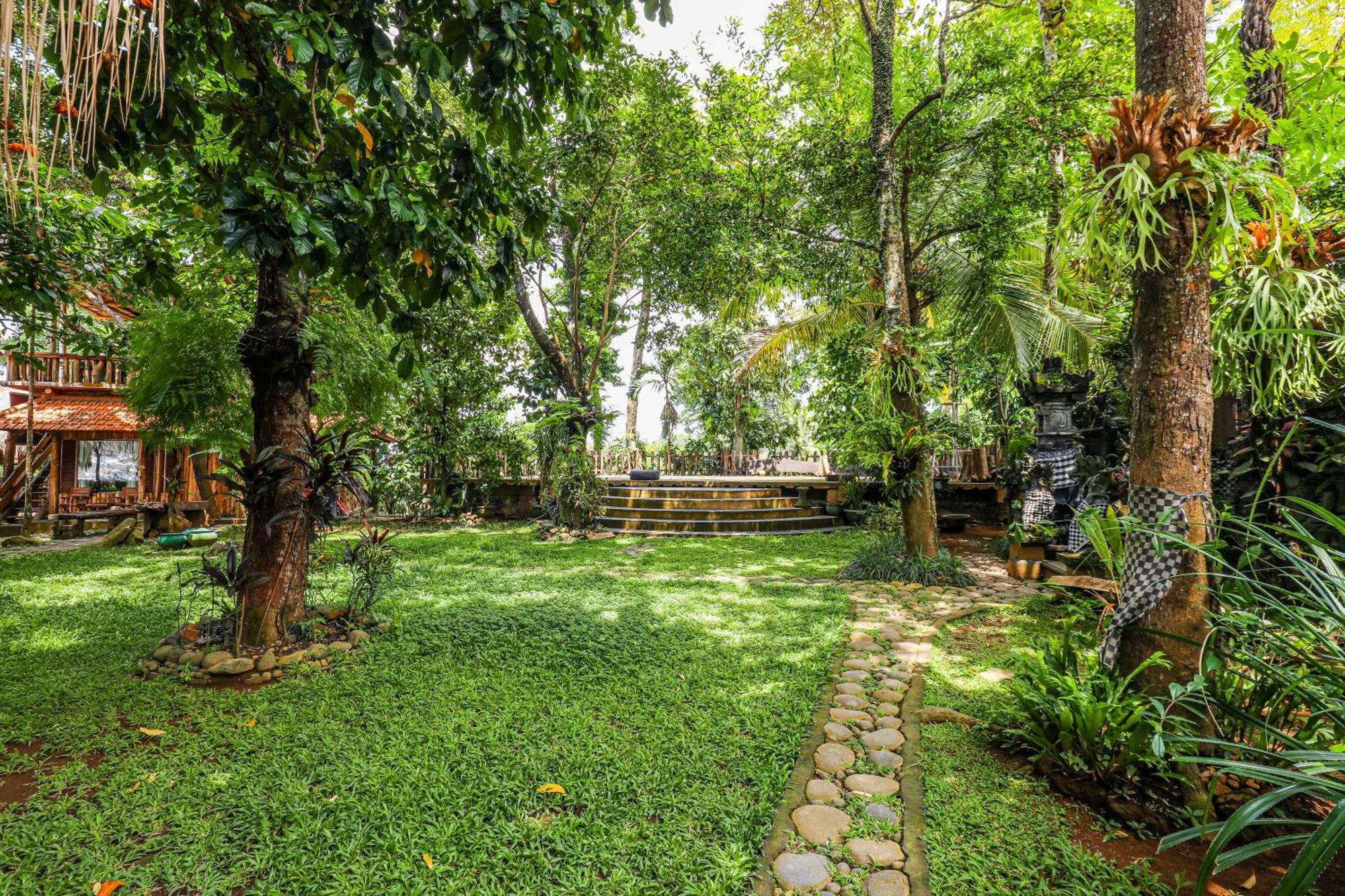 Omunity Bali Hotel Singaraja  Ngoại thất bức ảnh