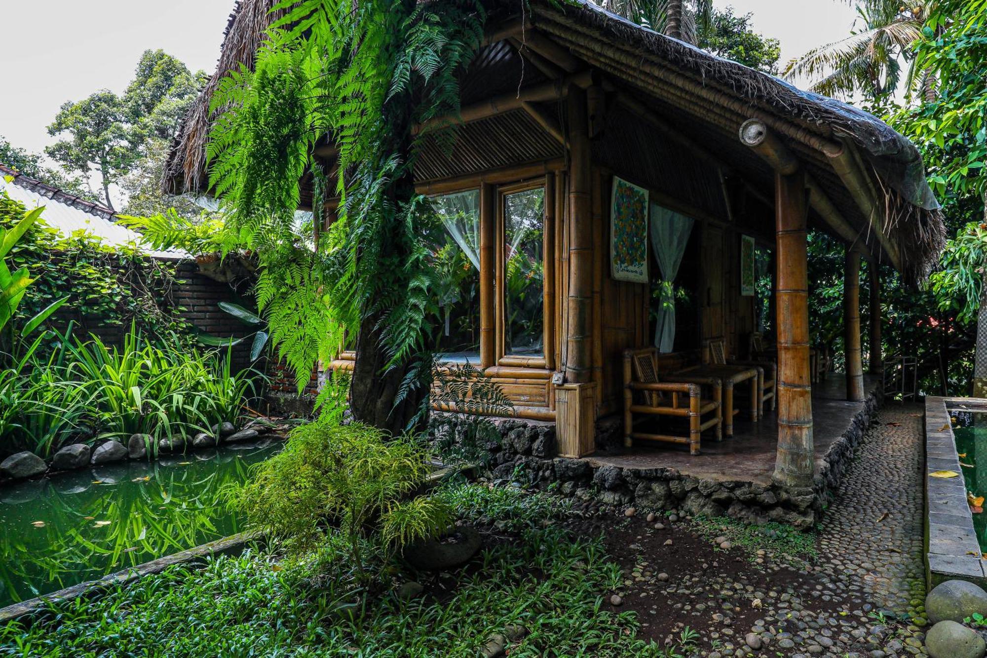Omunity Bali Hotel Singaraja  Ngoại thất bức ảnh