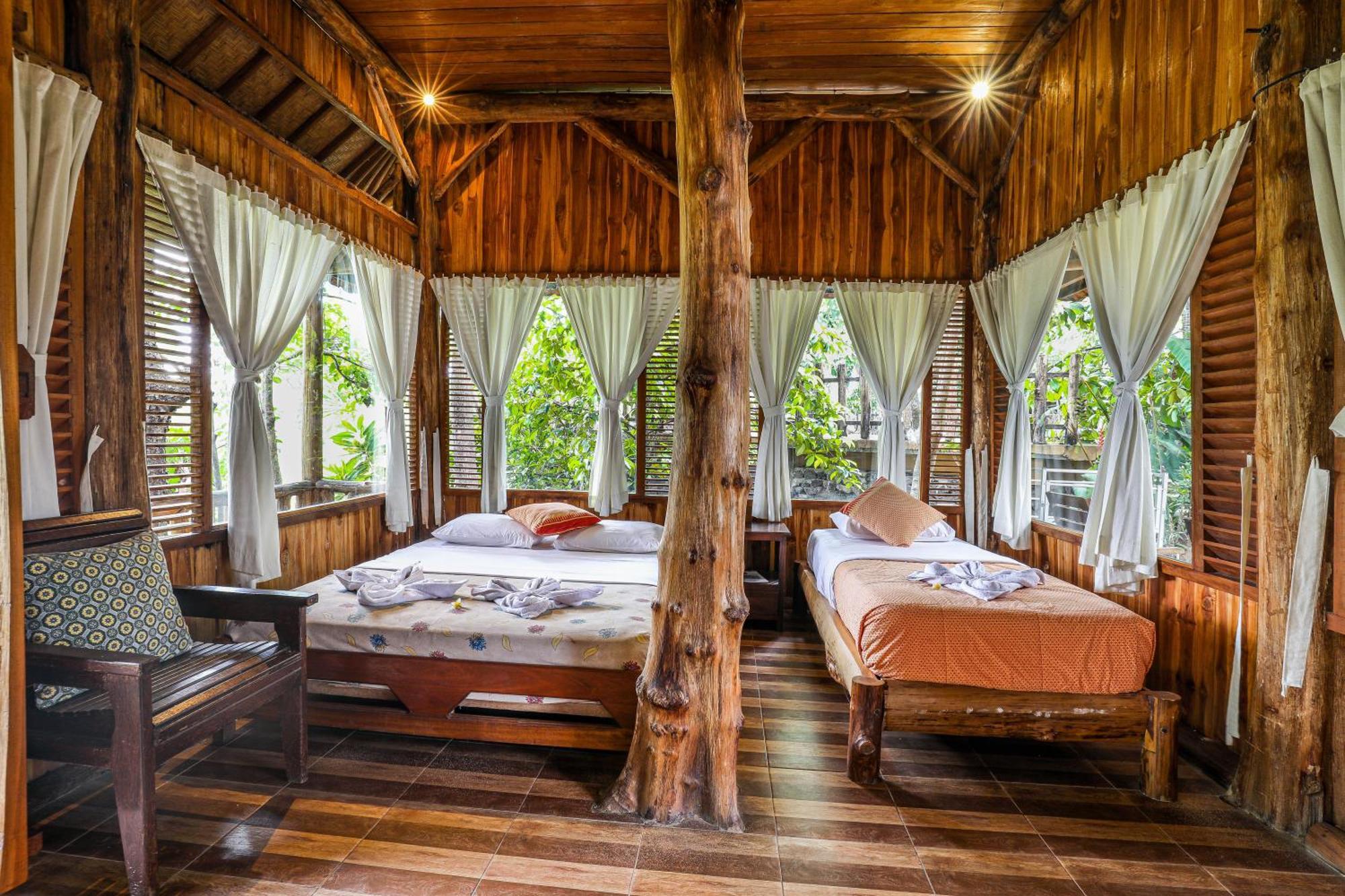 Omunity Bali Hotel Singaraja  Ngoại thất bức ảnh